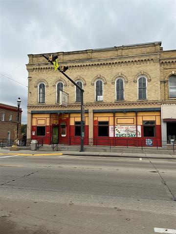 103 E Main St, Omro, WI for sale Building Photo- Image 1 of 1