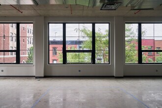 497 Carroll St, Brooklyn, NY for lease Interior Photo- Image 2 of 10