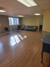 2 Industrial Dr, Phillipsburg, NJ for lease Interior Photo- Image 1 of 10