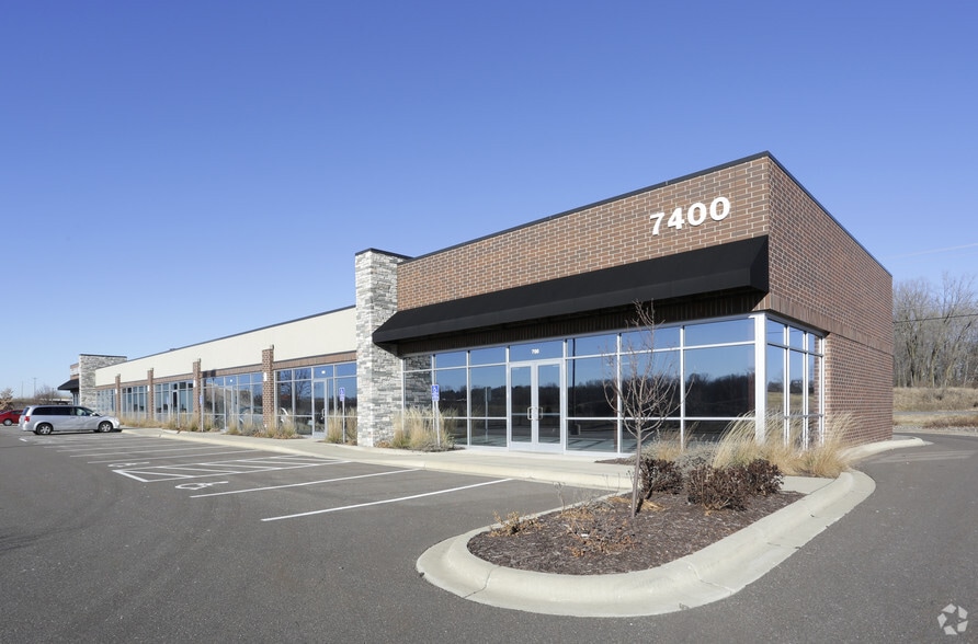 7400 33rd St N, Oakdale, MN for lease - Primary Photo - Image 1 of 14