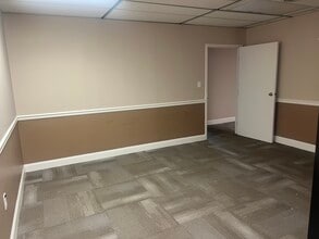 4190 S Plaza Trl, Virginia Beach, VA for lease Interior Photo- Image 1 of 6