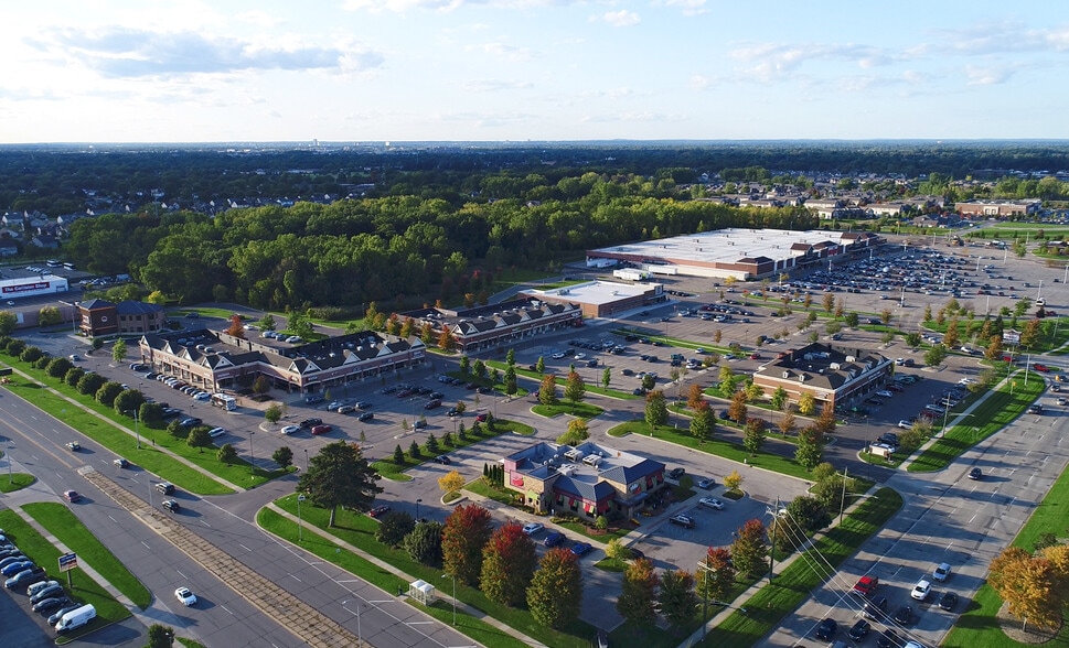 5709-5773 E 12 Mile Rd, Warren, MI for lease - Aerial - Image 1 of 10