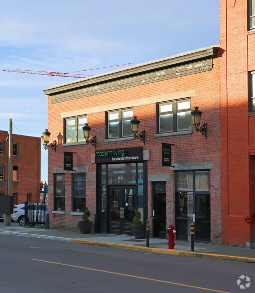 1630 Store St, Victoria, BC à louer - Photo du bâtiment - Image 1 de 4