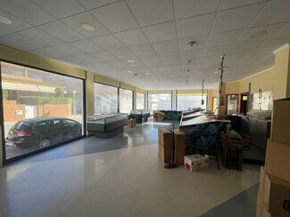 Plus de détails pour Commerce de détail à louer