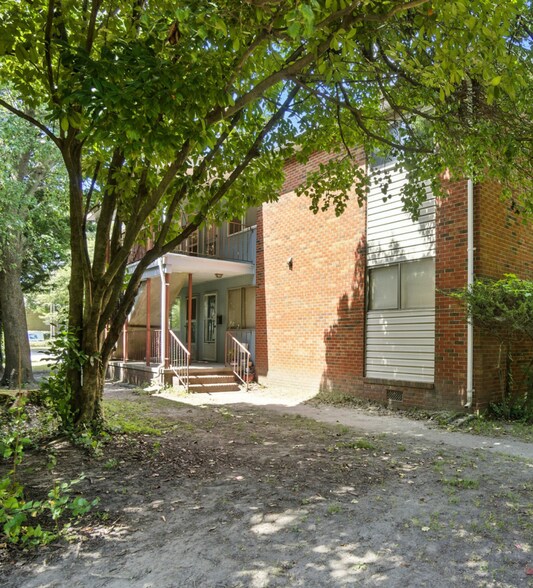 1010 E Leicester Ave, Norfolk, VA à vendre - Photo principale - Image 1 de 1