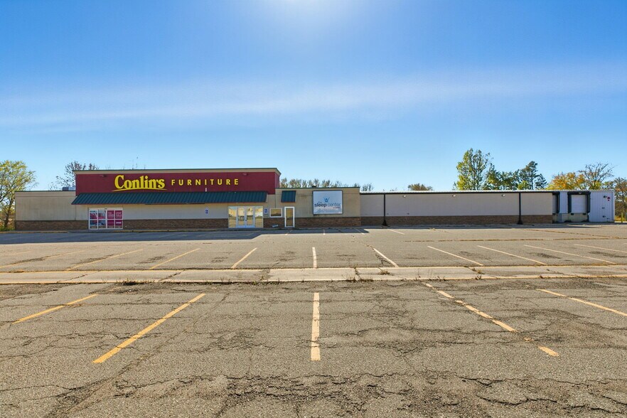 310 34th Ave W, Alexandria, MN for lease - Building Photo - Image 2 of 10