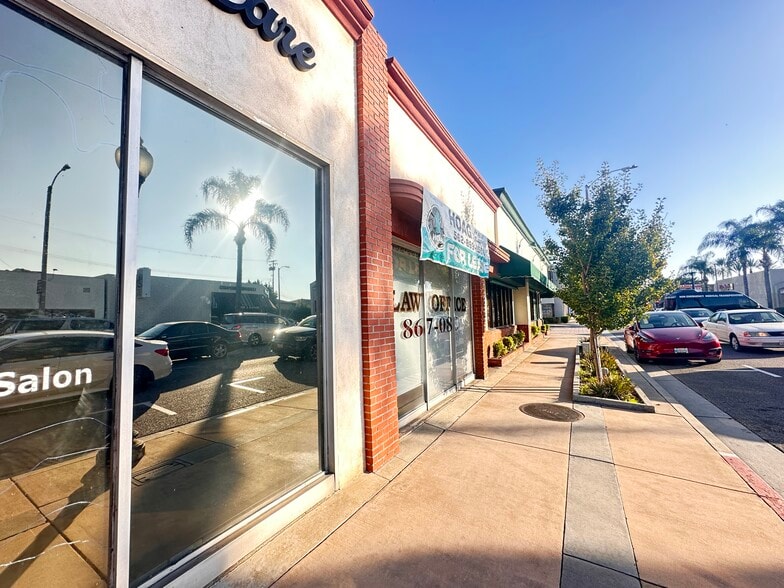 17116-17122 Bellflower Blvd, Bellflower, CA à louer - Autre - Image 2 de 12