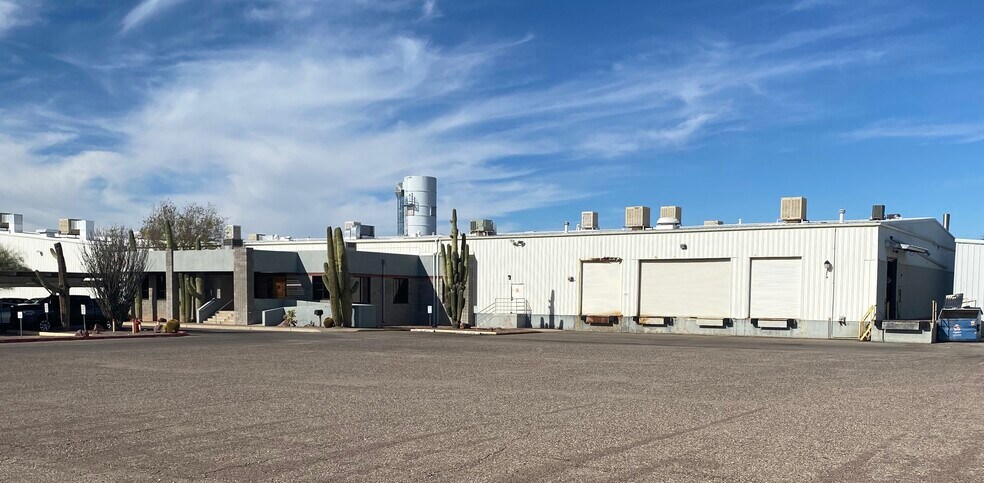 401 E Irvington Rd, Tucson, AZ for sale - Building Photo - Image 2 of 5