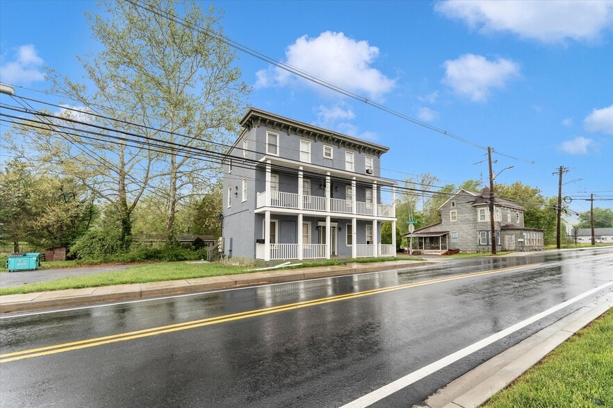 229 N Church St, Thurmont, MD à vendre - Photo du bâtiment - Image 2 de 37