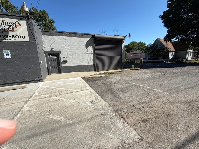 620 Ambridge Ave, Ambridge, PA à louer - Photo du bâtiment - Image 2 de 6