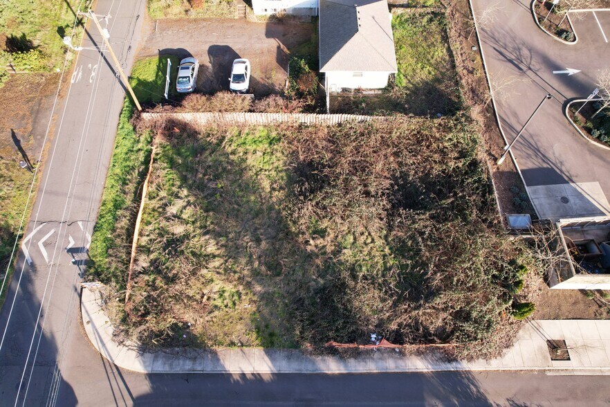 6980 SW Baylor St, Tigard, OR for sale - Building Photo - Image 2 of 13