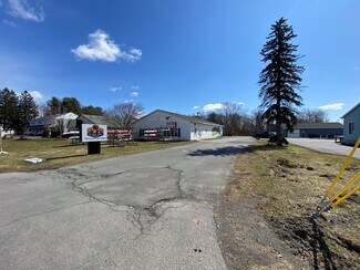 Plus de détails pour 122 Saratoga Rd, Schenectady, NY - Commerce de détail à vendre