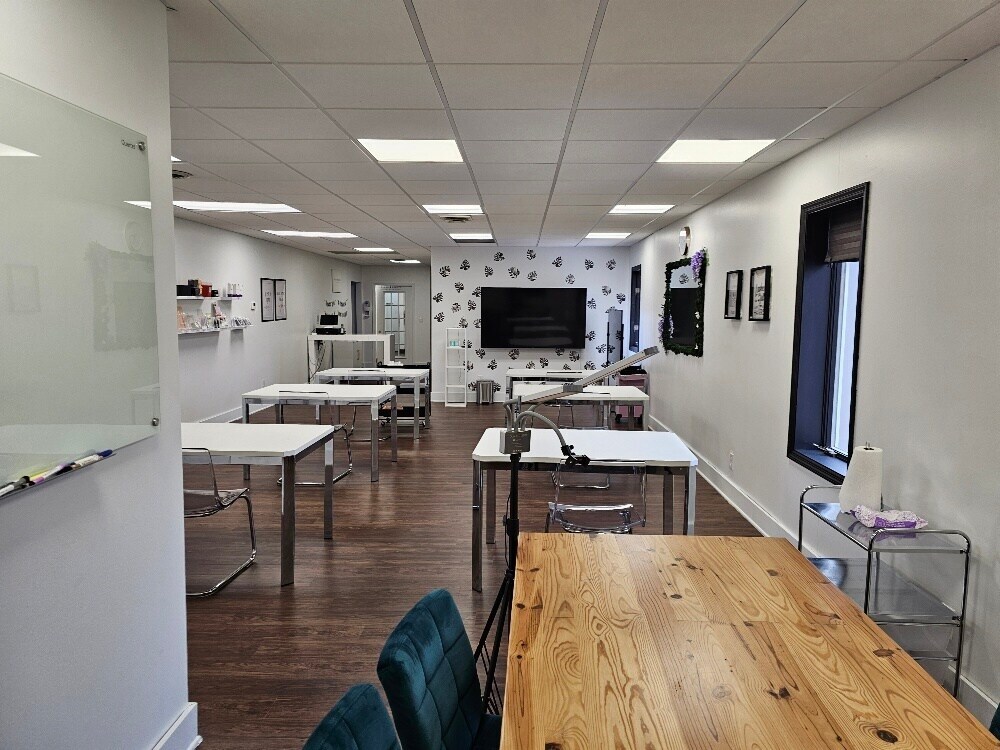 2284-2294 E Main St, Bexley, OH for lease Interior Photo- Image 1 of 15