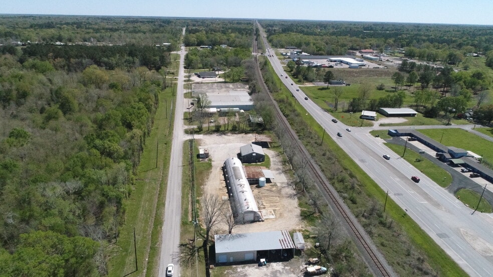 3020 Beaumont Ave, Liberty, TX for sale - Building Photo - Image 3 of 8
