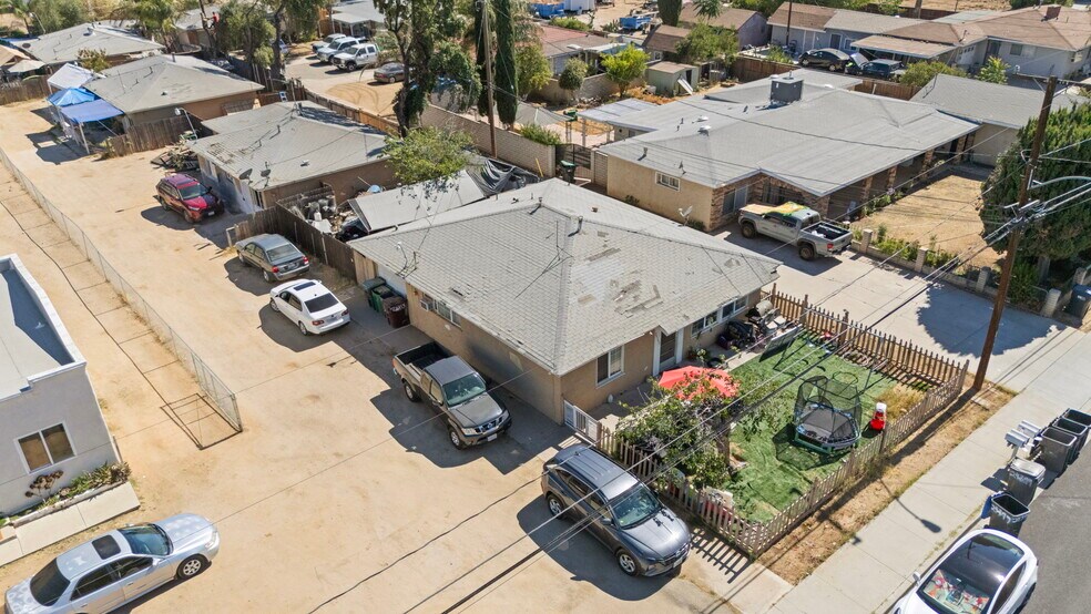 24393-24399 Myers Ave, Moreno Valley, CA for sale - Building Photo - Image 1 of 20