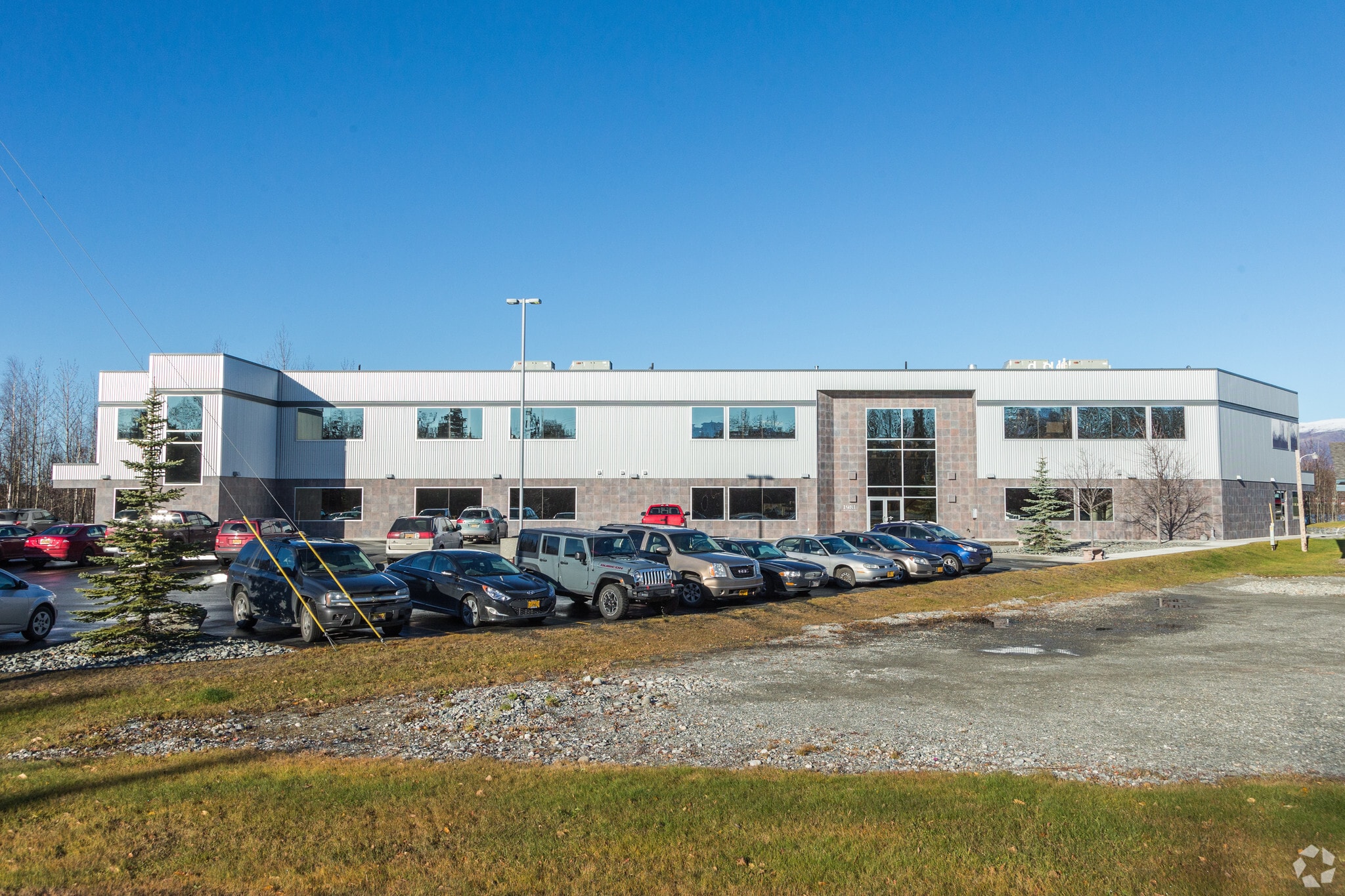 1981 E Palmer Wasilla Hwy, Wasilla, AK for lease Primary Photo- Image 1 of 12