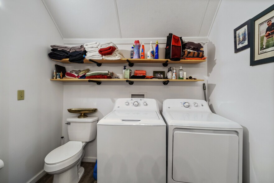 104 N 3rd St, Kremmling, CO à vendre - Photo du bâtiment - Image 2 de 63
