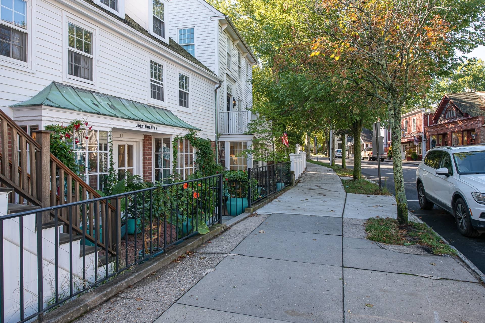 11 Madison St, Sag Harbor, NY for sale Building Photo- Image 1 of 12