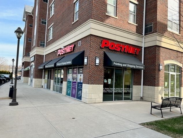 100 Campus Town Cir, Ewing, NJ for lease - Building Photo - Image 3 of 7