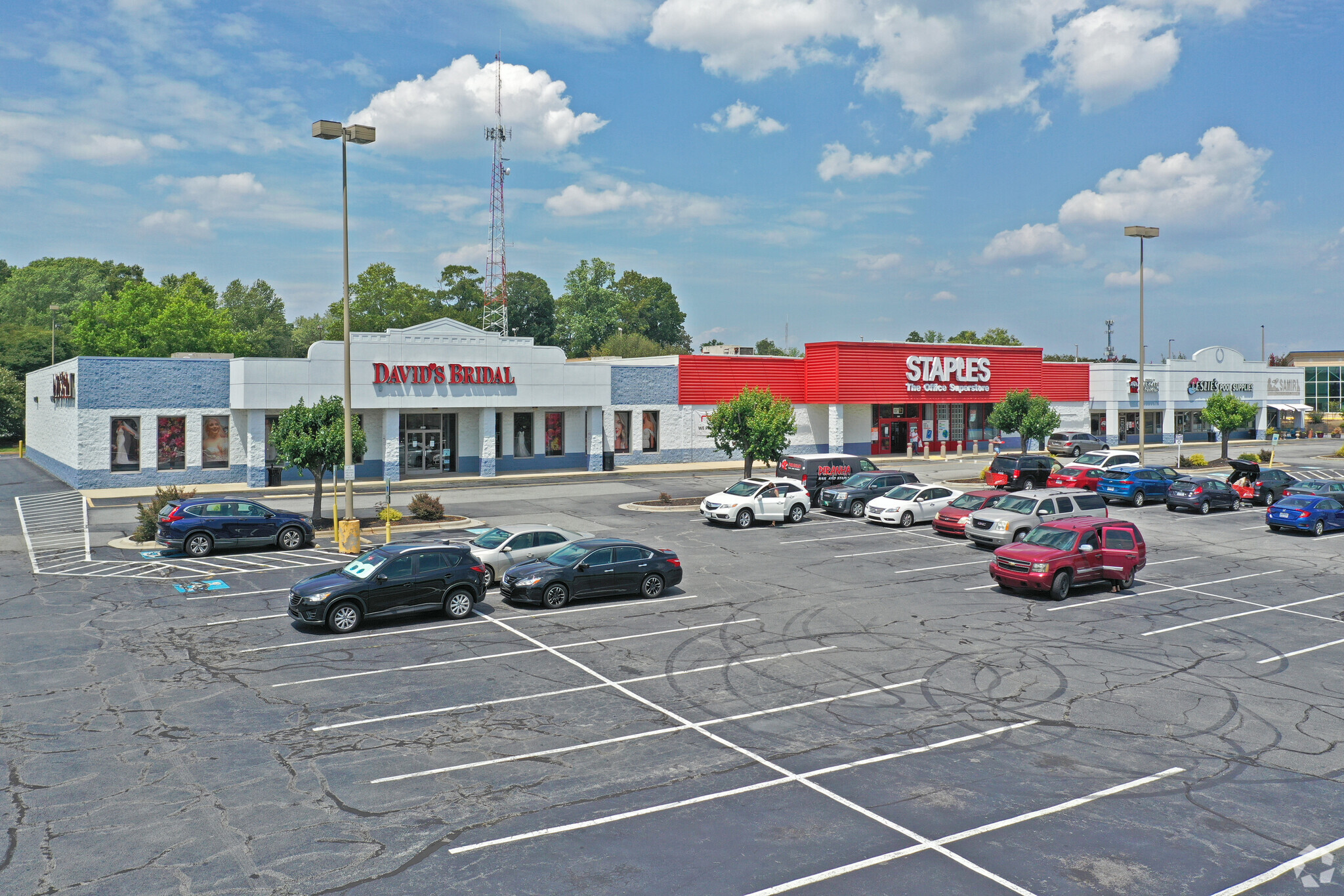 4212 W Wendover Ave, Greensboro, NC for sale Building Photo- Image 1 of 1