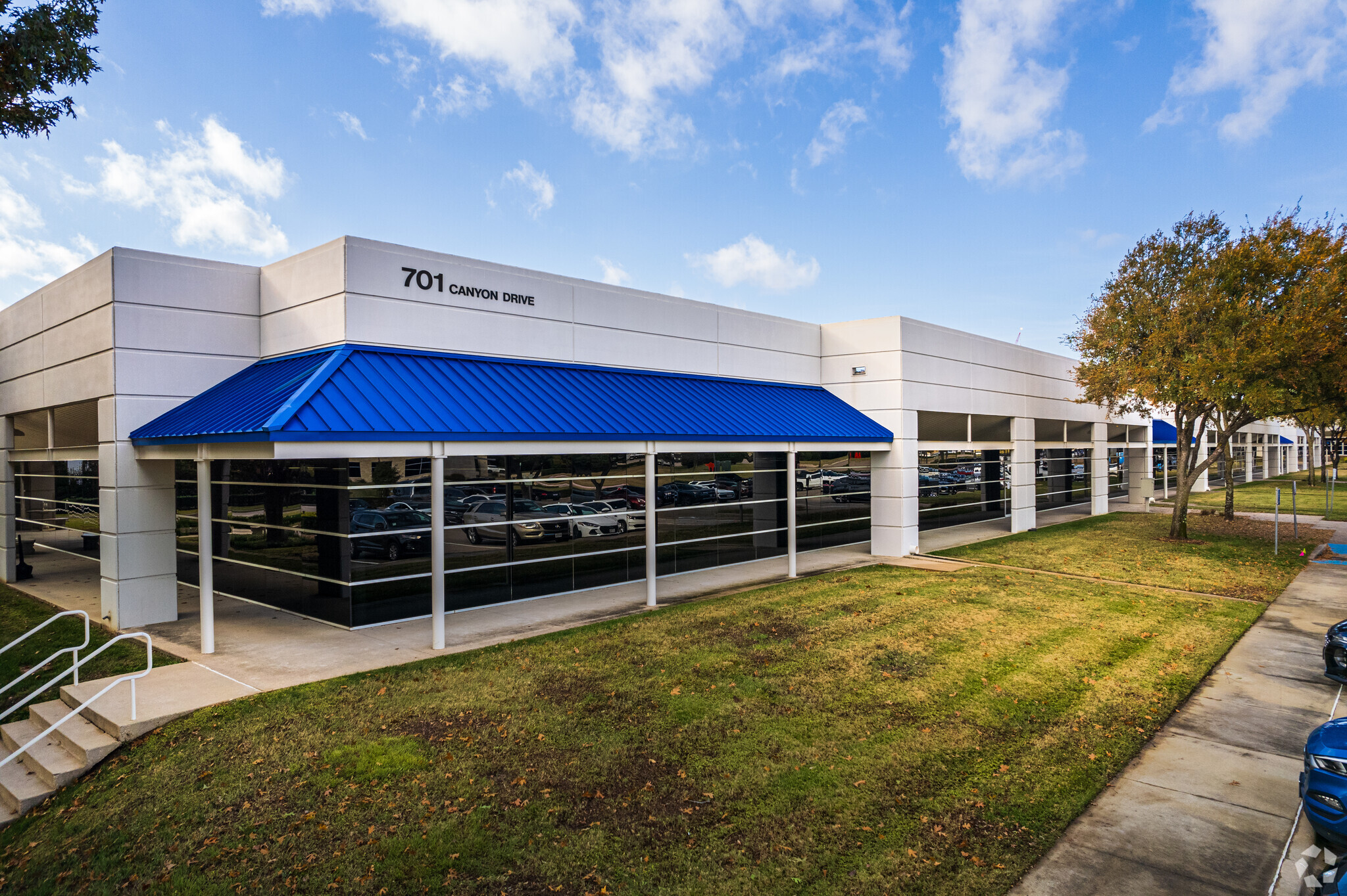 701 Canyon Dr, Coppell, TX for lease Building Photo- Image 1 of 12