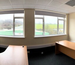 Crowhurst Rd, Brighton for lease Interior Photo- Image 2 of 5