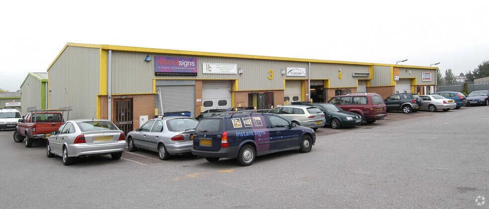 Novers Hl, Bristol for lease - Primary Photo - Image 1 of 1