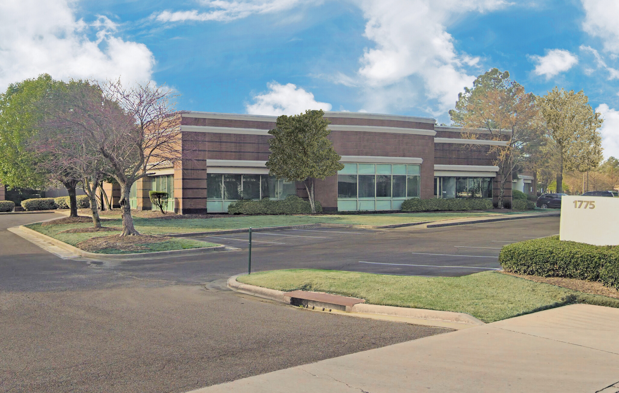 1775 Pyramid Pl, Memphis, TN for lease Building Photo- Image 1 of 5