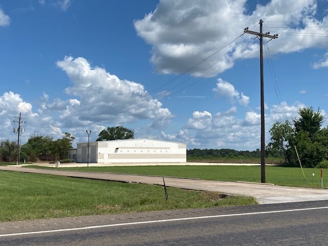 Plus de détails pour 7247 Kirk Dr, Orange, TX - Industriel à louer