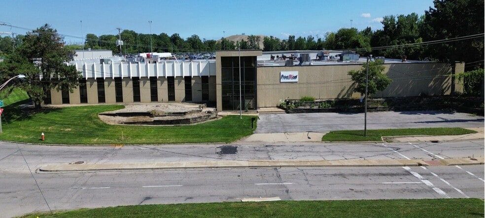 4444 N Detroit Ave, Toledo, OH for sale - Building Photo - Image 1 of 5