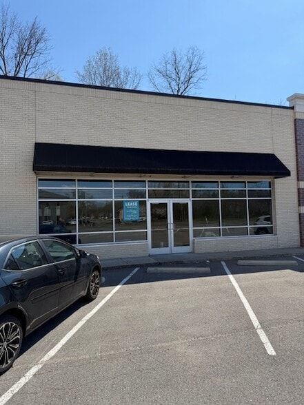 4800 Lebanon Pike, Nashville, TN à louer - Photo du bâtiment - Image 2 de 7