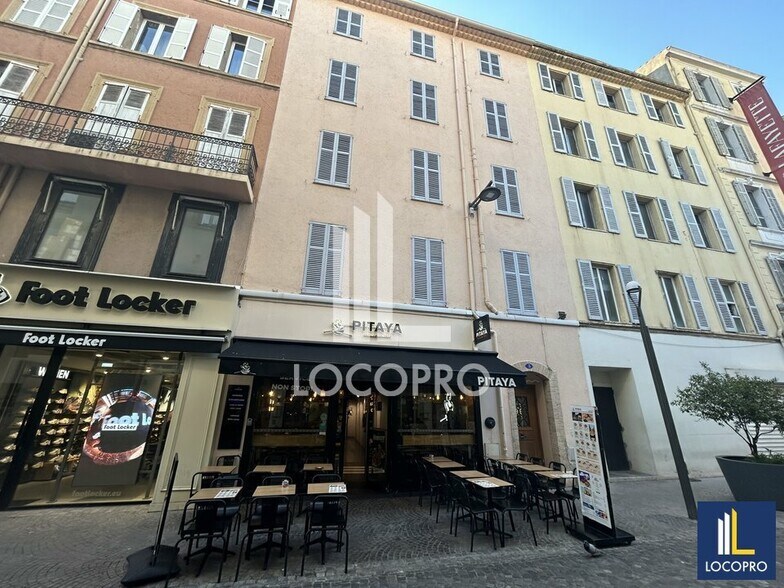 Flex in Cannes for sale - Building Photo - Image 1 of 11