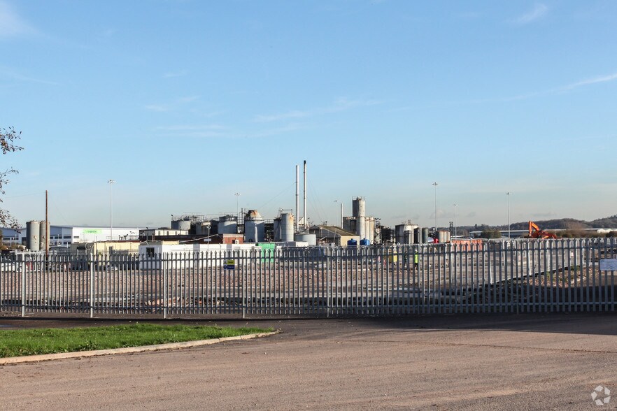 Smoke Ln, Avonmouth à louer - Photo du bâtiment - Image 3 de 8