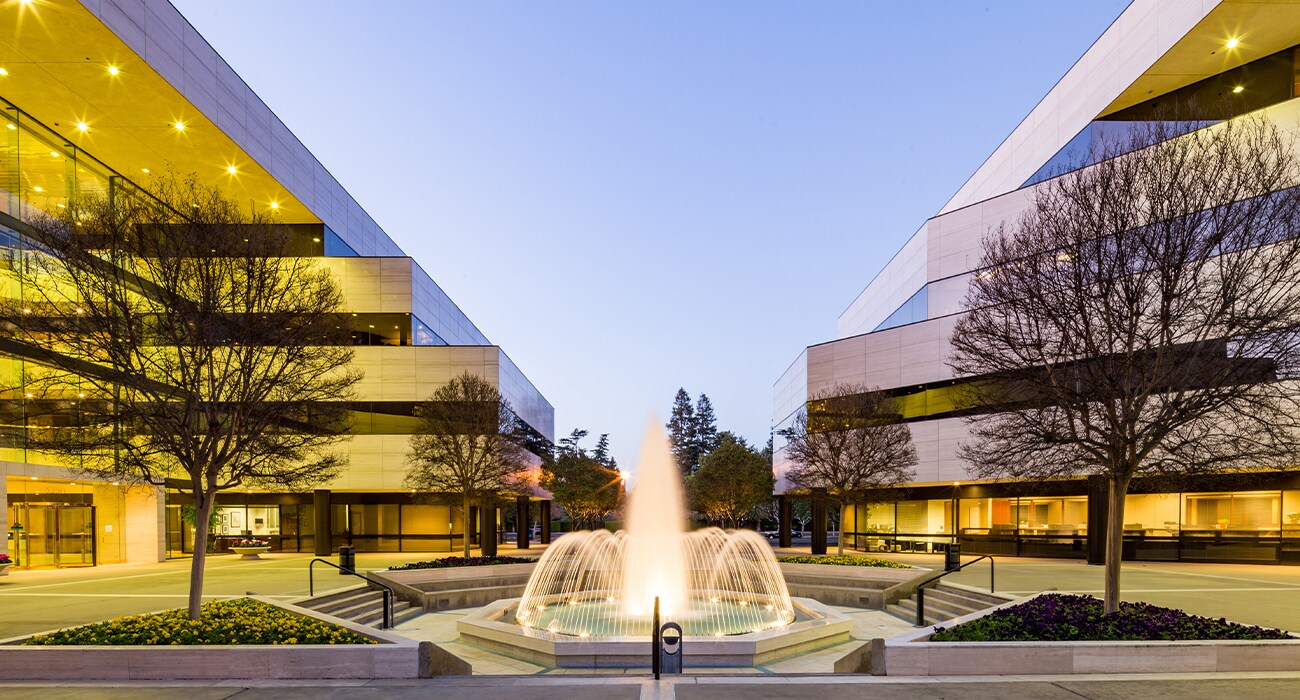 5260 N Palm Ave, Fresno, CA for lease Building Photo- Image 1 of 4