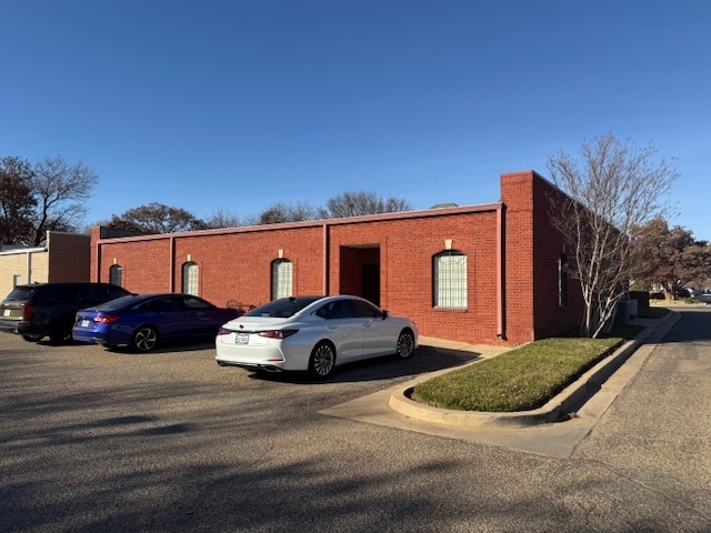 3823 84th St, Lubbock, TX à vendre - Photo du bâtiment - Image 2 de 32