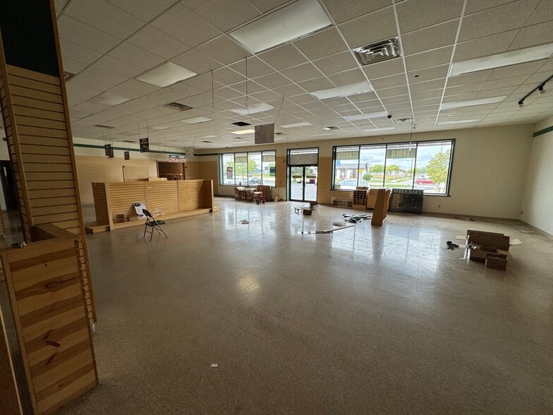 4731-4737 Michaels Dr, Appleton, WI à louer - Photo intérieure - Image 3 de 6