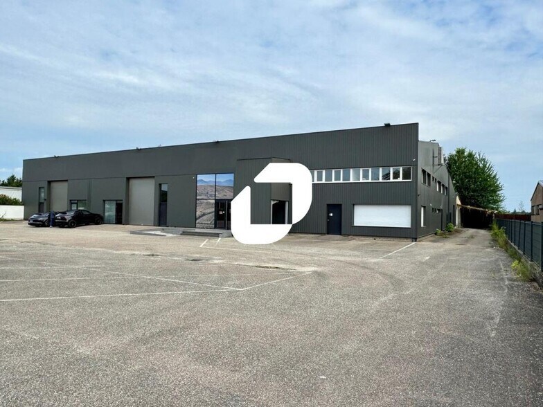 9 Rue Vauban, Mundolsheim for lease - Building Photo - Image 2 of 15
