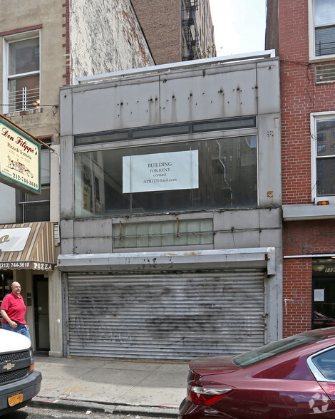 1131 Lexington Ave, New York, NY for lease - Primary Photo - Image 1 of 3