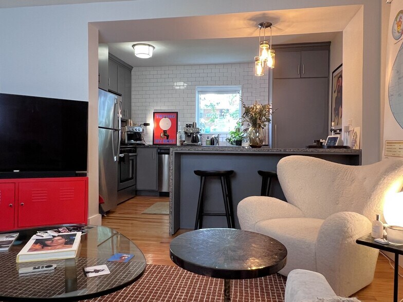 778 NE Argonne Ave, Atlanta, GA à vendre - Photo intérieure - Image 2 de 27