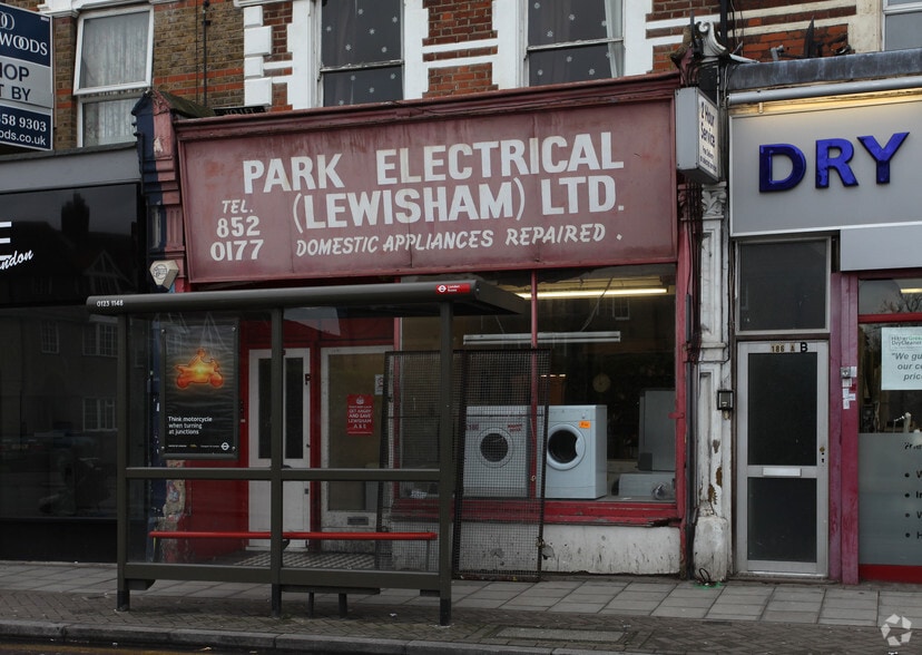 188 Hither Green Ln, London for lease - Building Photo - Image 1 of 2
