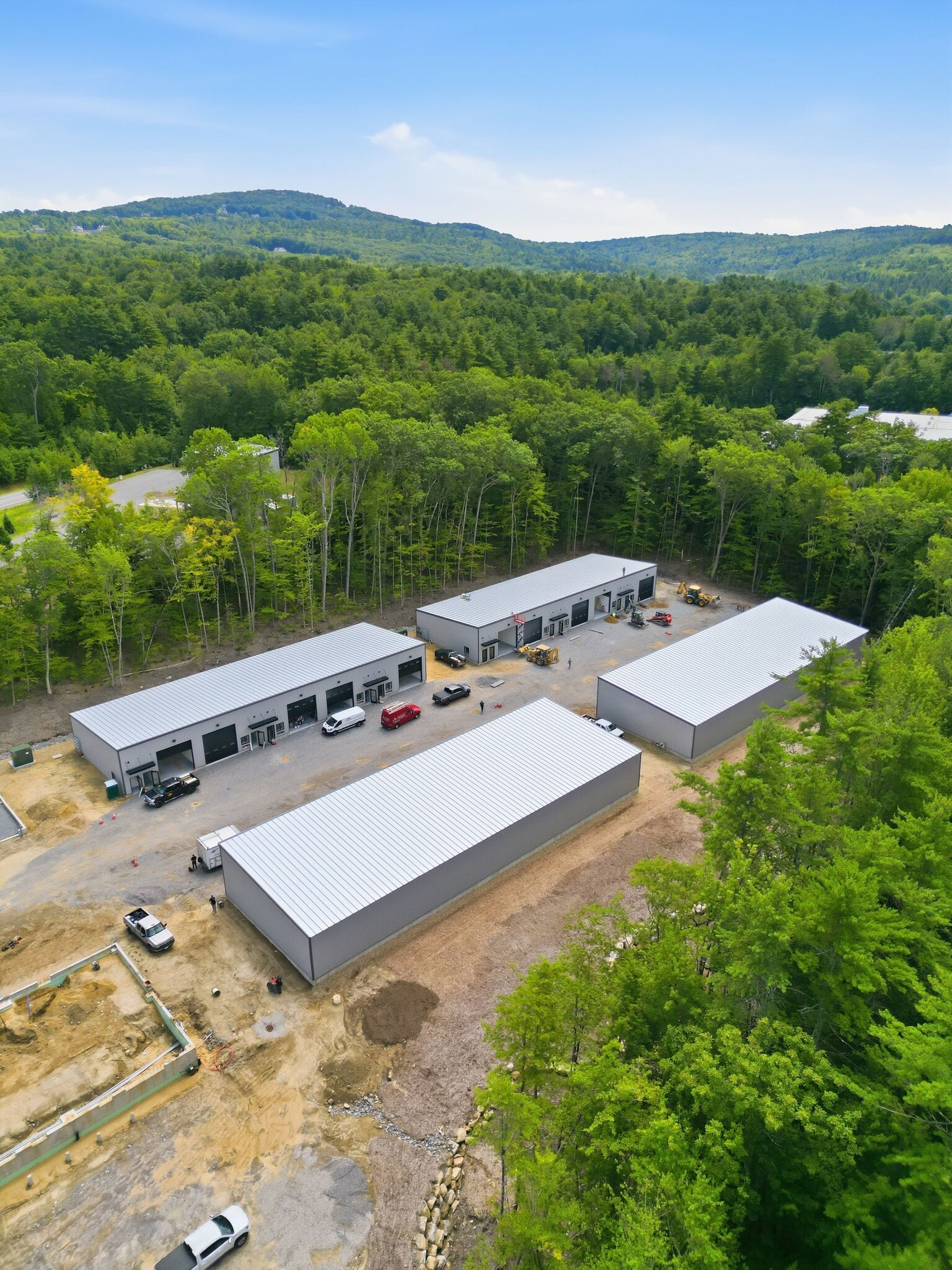 288 Hounsell Ave, Gilford, NH for sale Primary Photo- Image 1 of 25