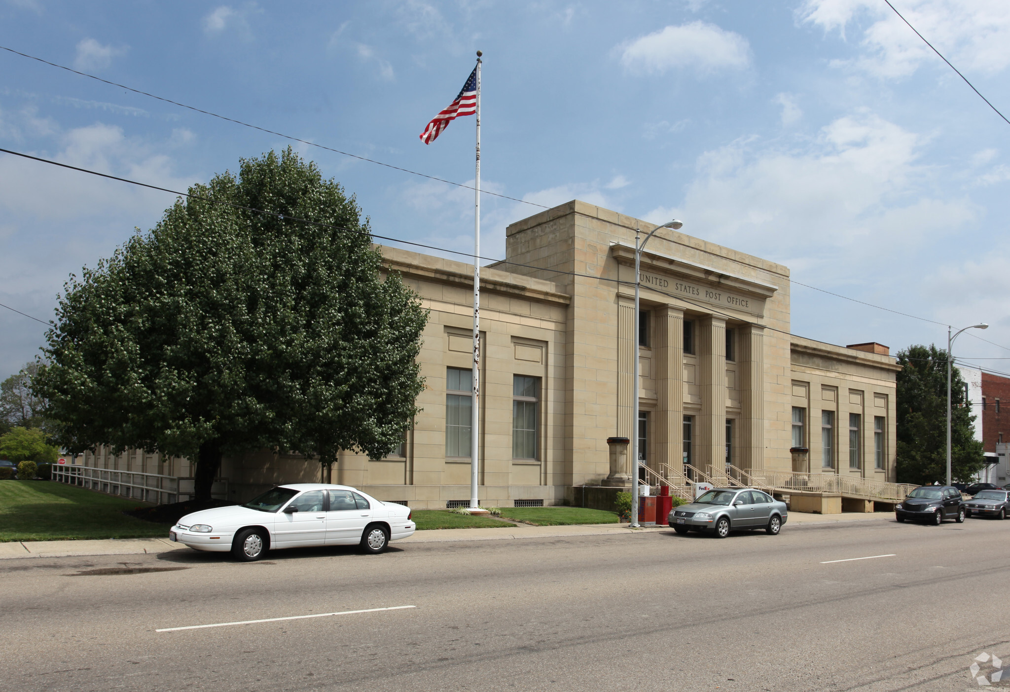 610 Gay St, Portsmouth, OH for lease Primary Photo- Image 1 of 3