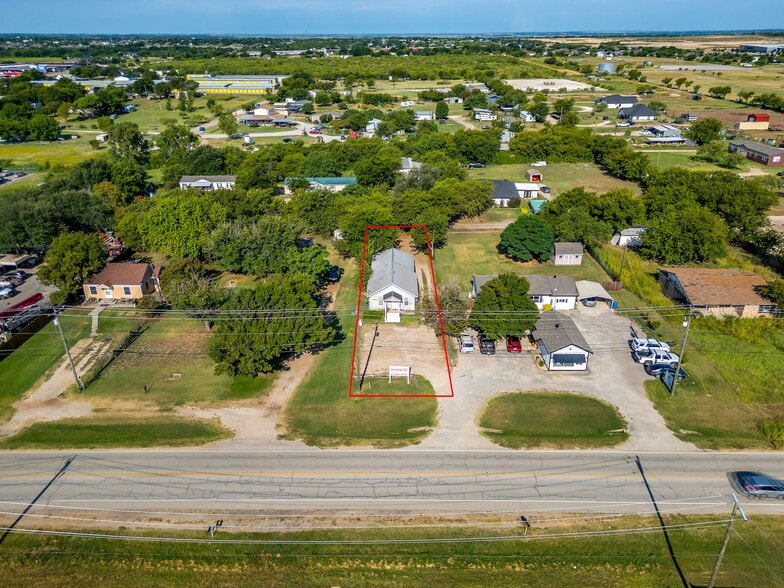 1504 Bus Rte 1187, Crowley, TX for sale - Primary Photo - Image 1 of 15
