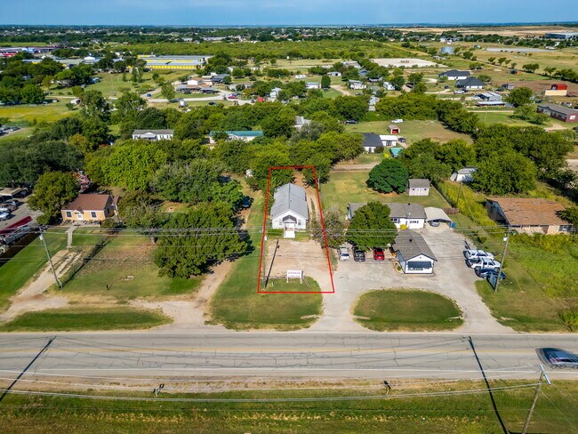 More details for 1504 Bus Rte 1187, Crowley, TX - Retail for Sale