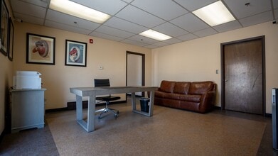 425 W 800 N, Salt Lake City, UT for lease Lobby- Image 1 of 9