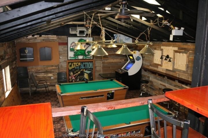 1898 Shepherd St E, Windsor, ON à vendre - Photo intérieure - Image 3 de 10