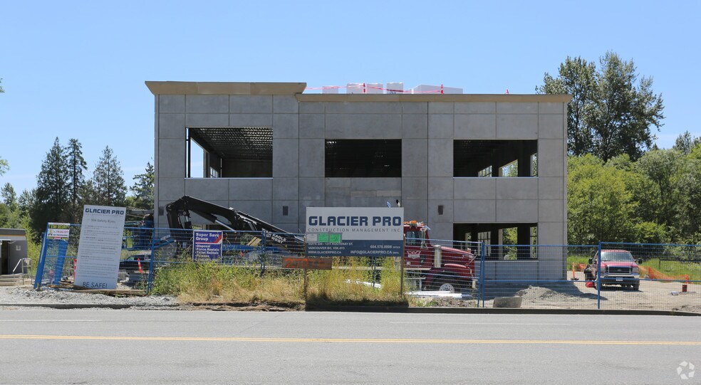 27078 56th Ave, Langley, BC à louer - Photo principale - Image 3 de 18