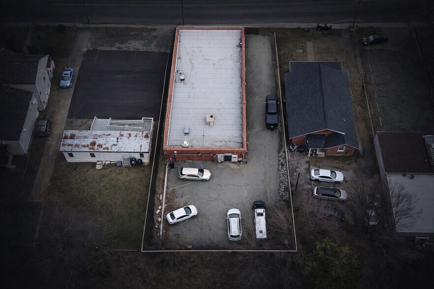 945 E Webb Ave, Burlington, NC à vendre - Photo principale - Image 1 de 30