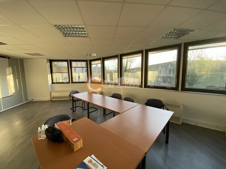 Office in Bruges for sale - Interior Photo - Image 2 of 12