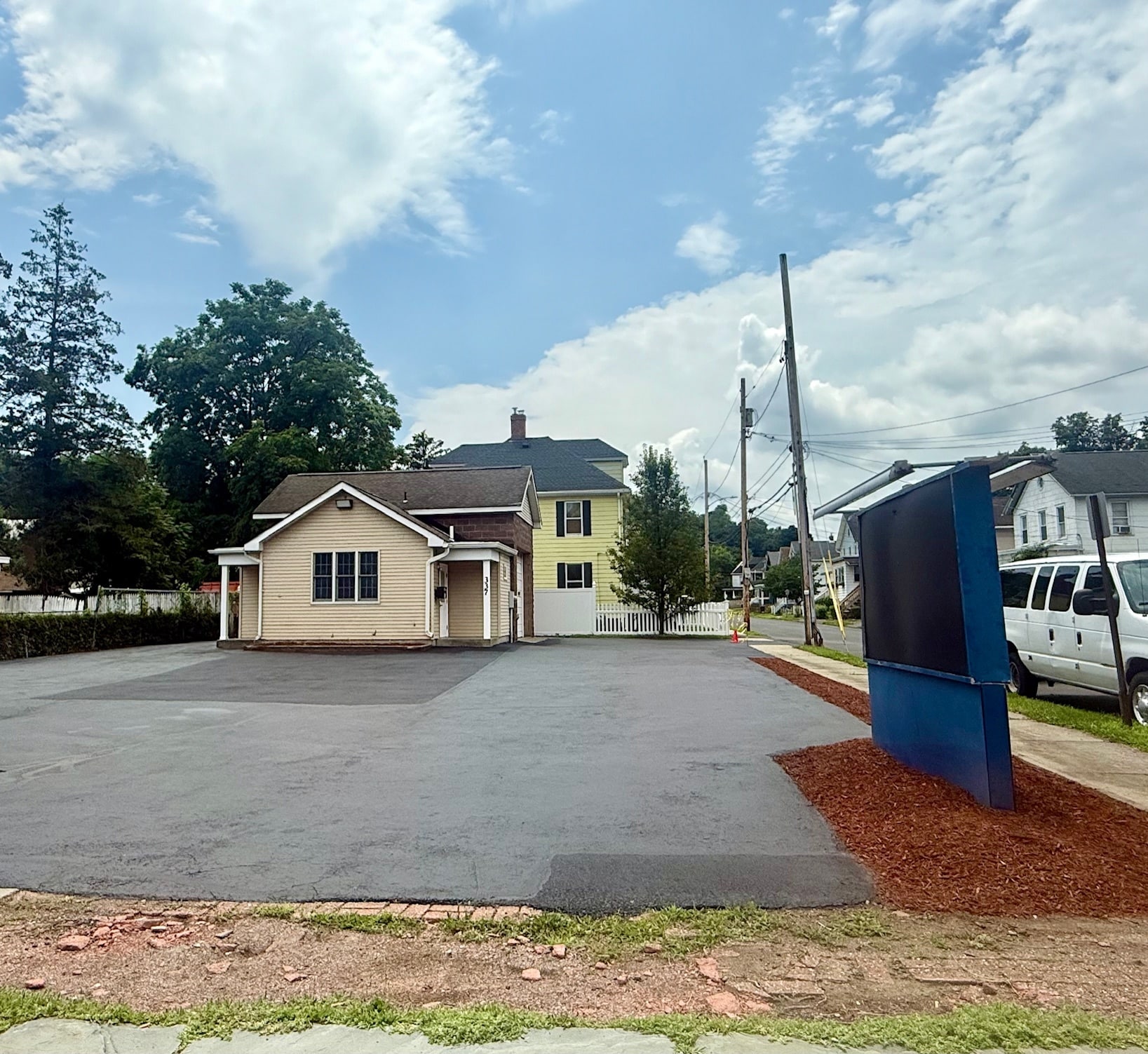337 Broadway, Kingston, NY for lease Interior Photo- Image 1 of 11